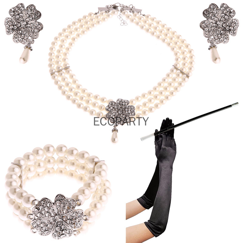 Women'S Accessories In The 1950S - أودري هيبورن الإفطار في تيفانيز 1950s