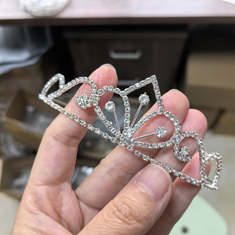 تاج زفاف فضي اللون مرصع بالأحج - مراجعة Women'S Hair Accessories Wedding وسعره